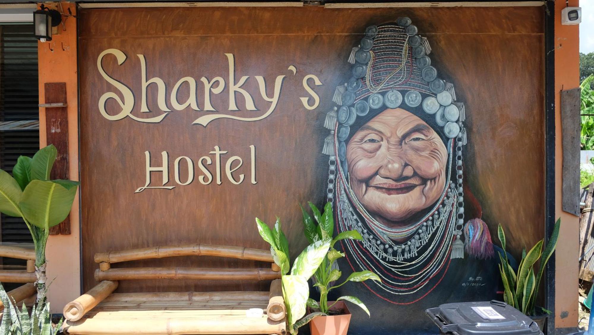 Sharky'S Hostel Pai Esterno foto