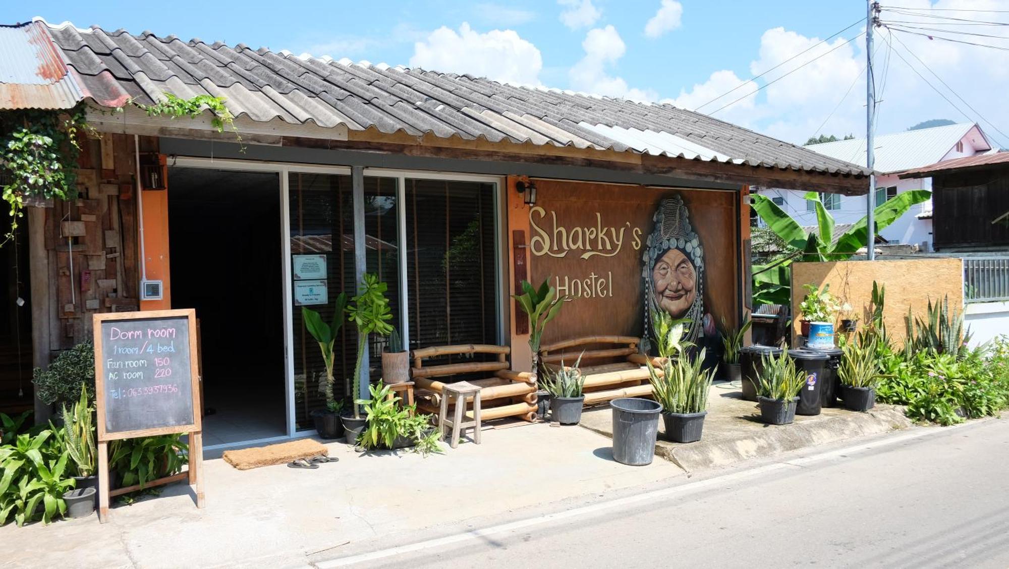 Sharky'S Hostel Pai Esterno foto