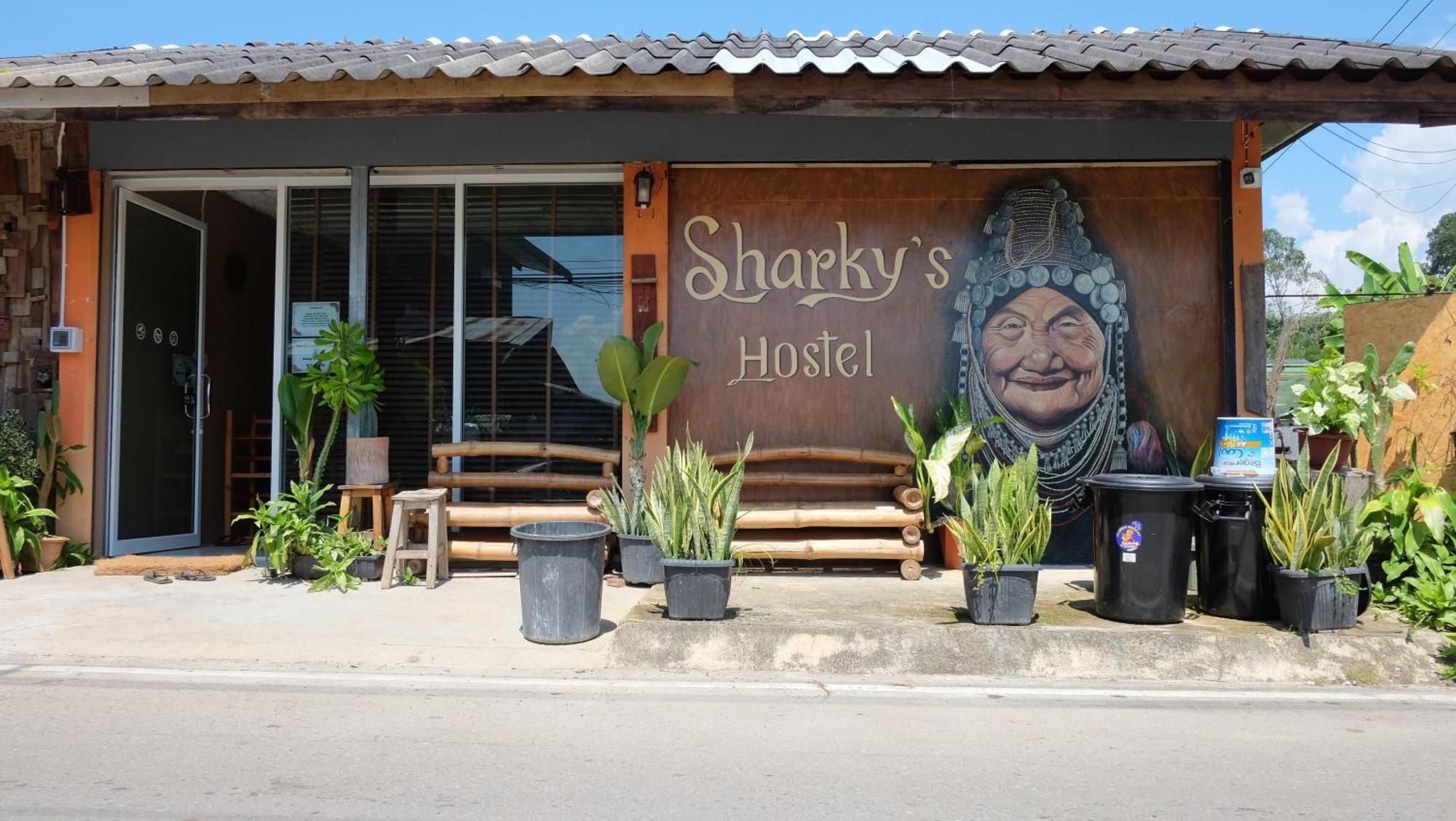 Sharky'S Hostel Pai Esterno foto